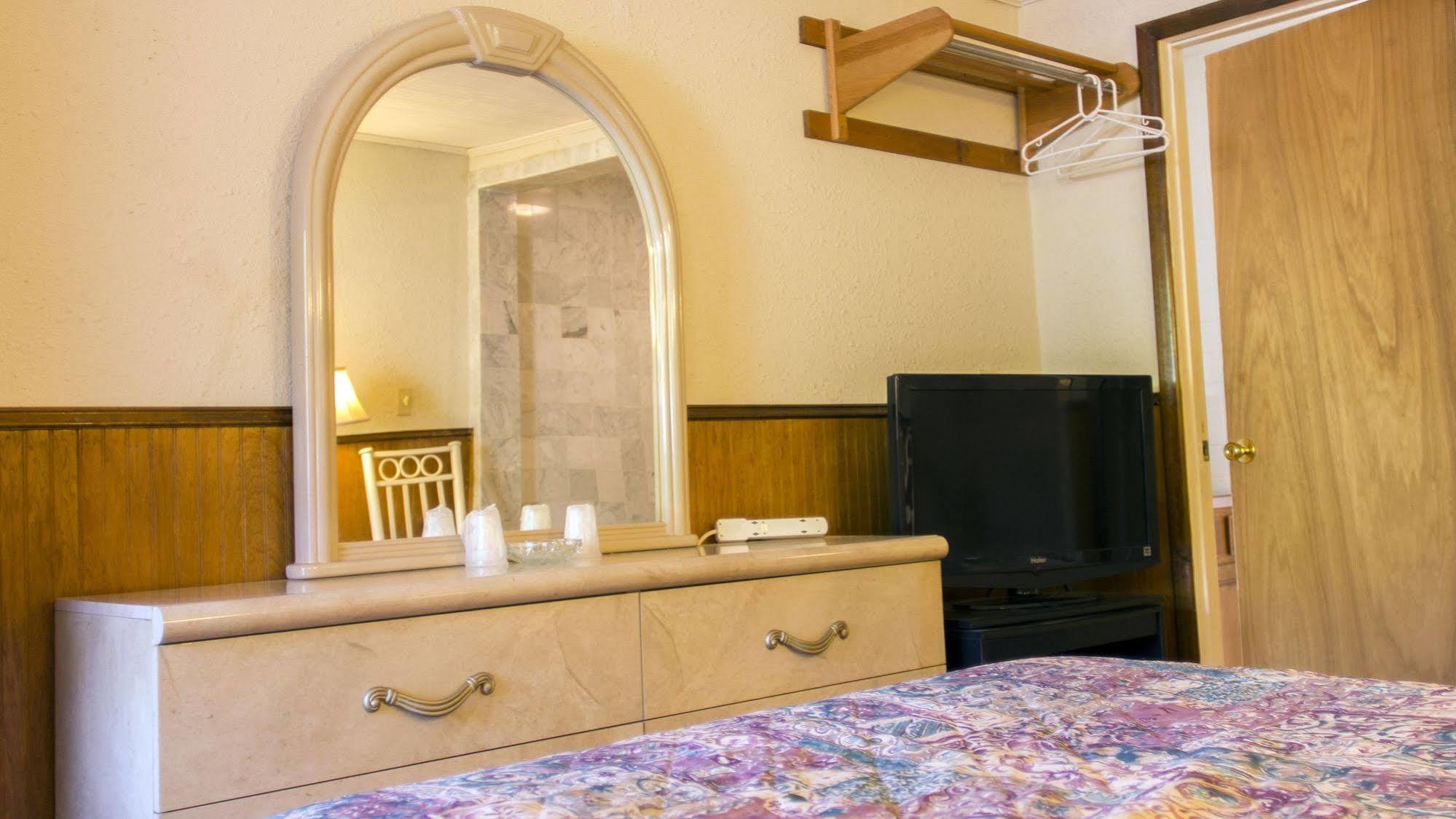 Countryside Motel Фишкил Екстериор снимка
