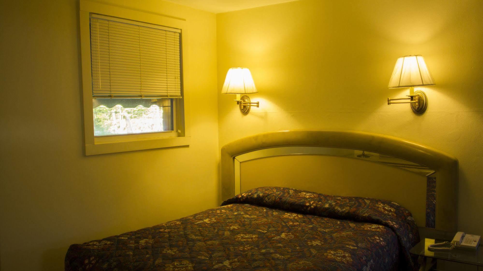 Countryside Motel Фишкил Екстериор снимка